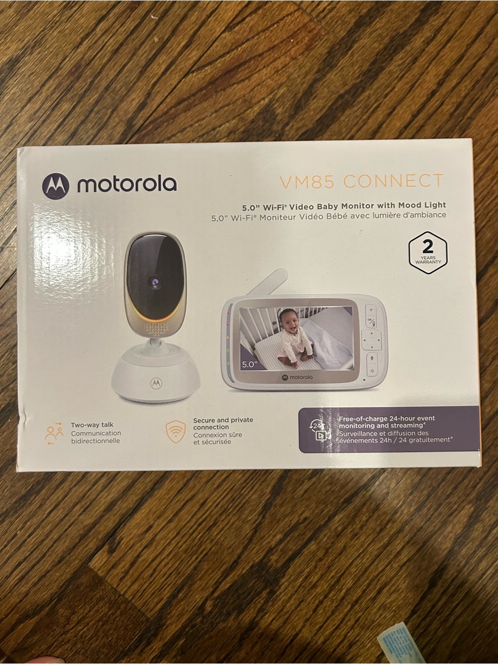 Motorola VM85 Connect 5” Wi-Fi Video Baby Monitor with Mood Light – New in Box